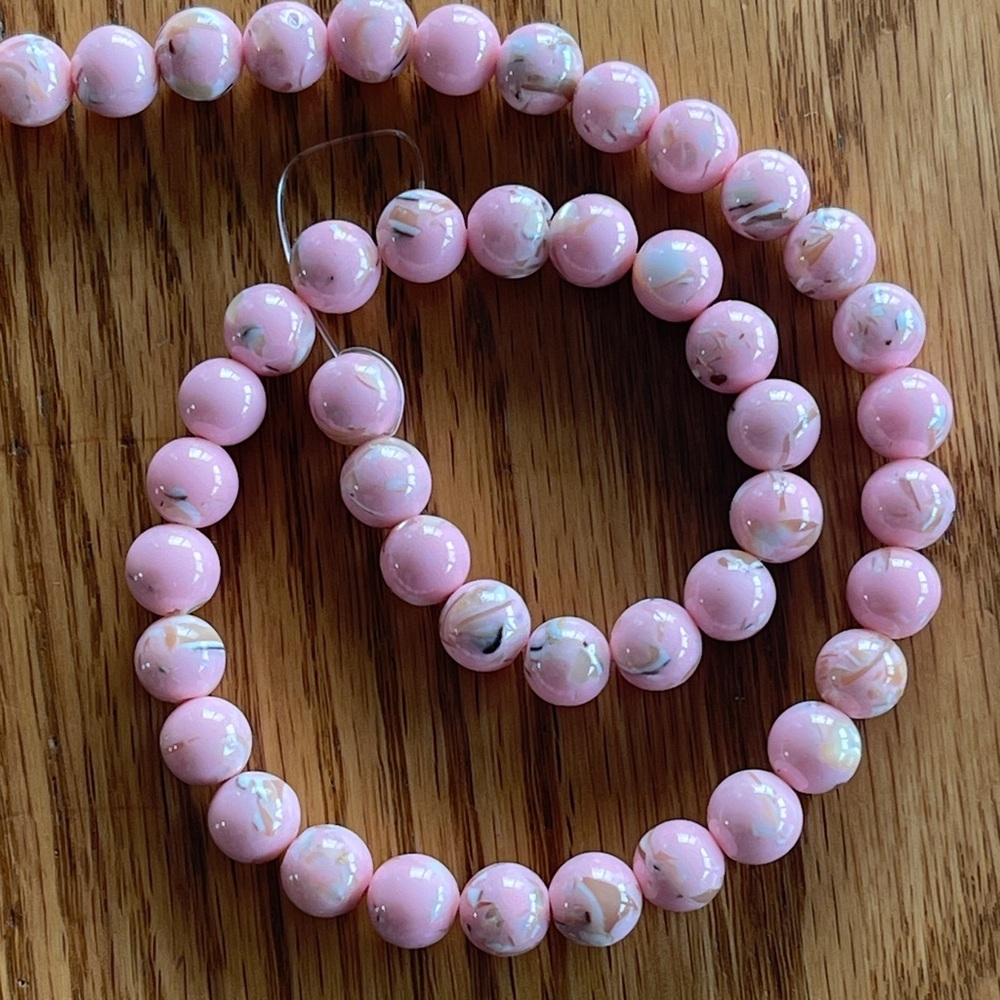Elegant Pink String of Beads 🌺